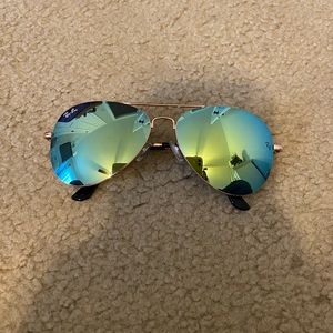NWOT Ray-Ban Aviator Sunglasses